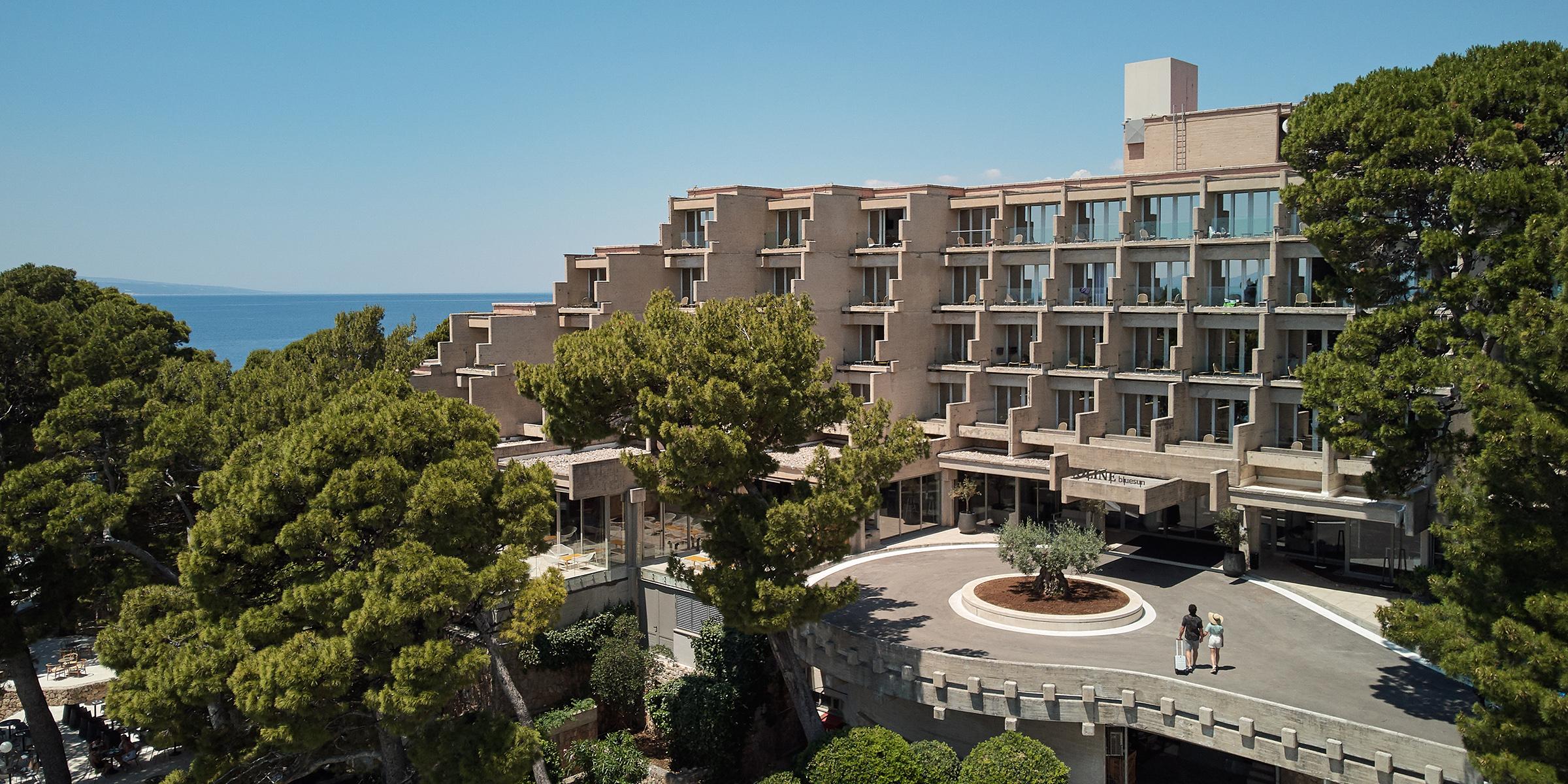 Bluesun Hotel Soline Брела Екстериор снимка