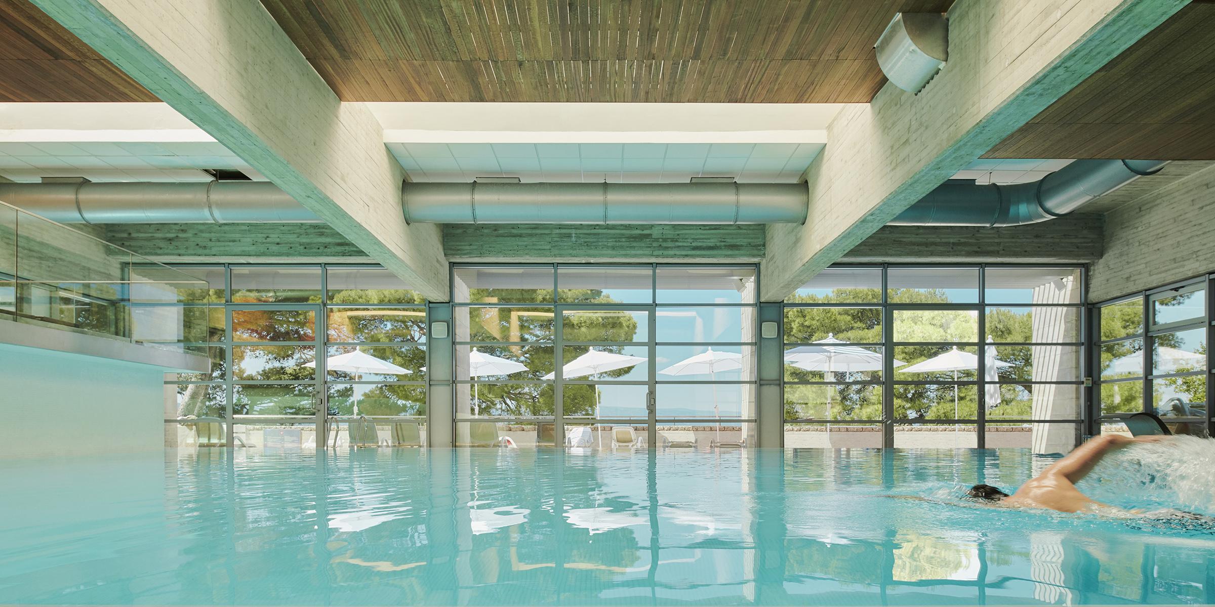 Bluesun Hotel Soline Брела Екстериор снимка