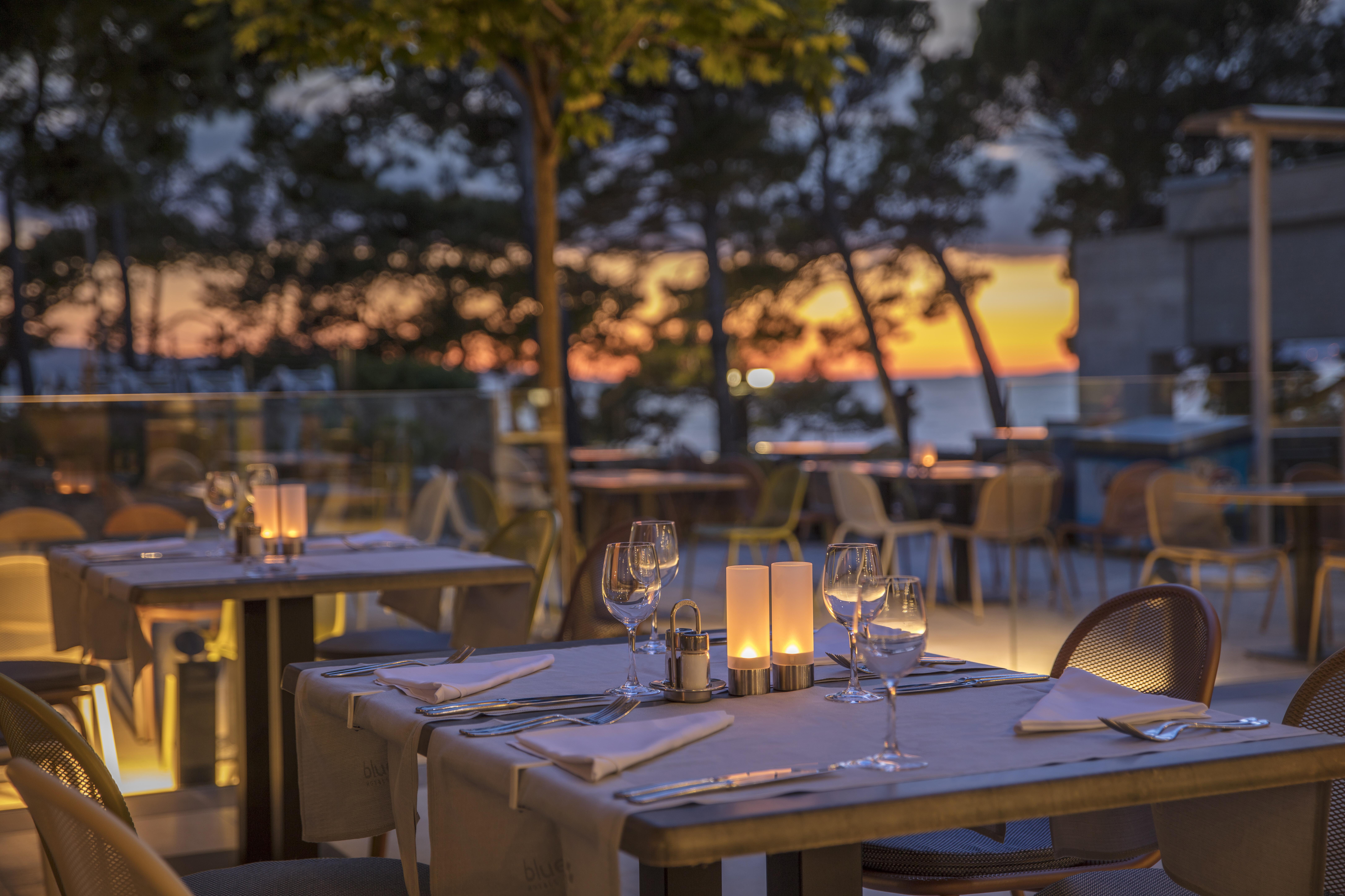 Bluesun Hotel Soline Брела Екстериор снимка