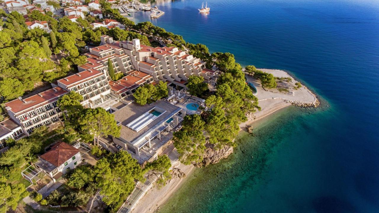 Bluesun Hotel Soline Брела Екстериор снимка